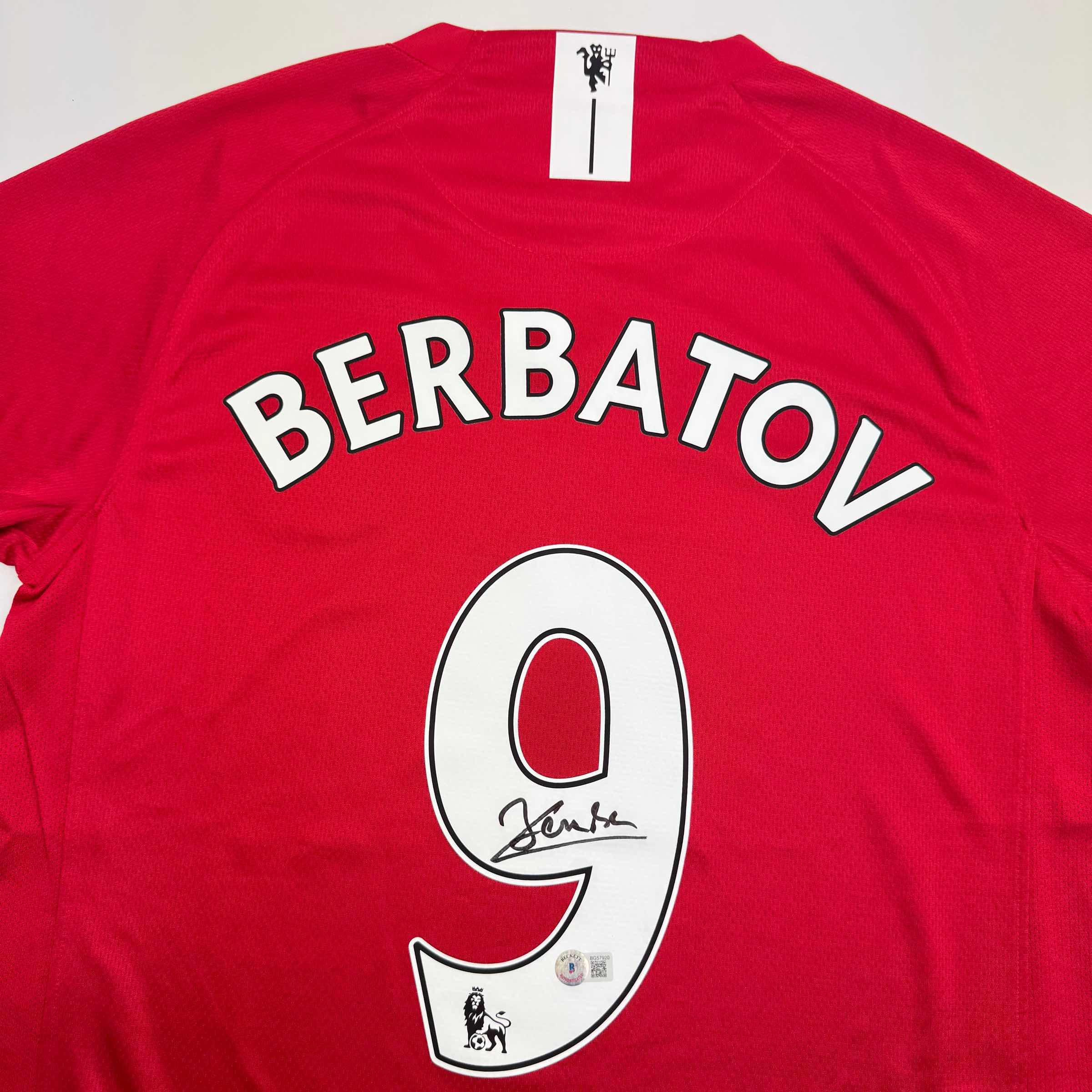 Autographed/Signed DImitar Berbatov Manchester United Red Soccer Jersey Beckett BAS COA - Image 2