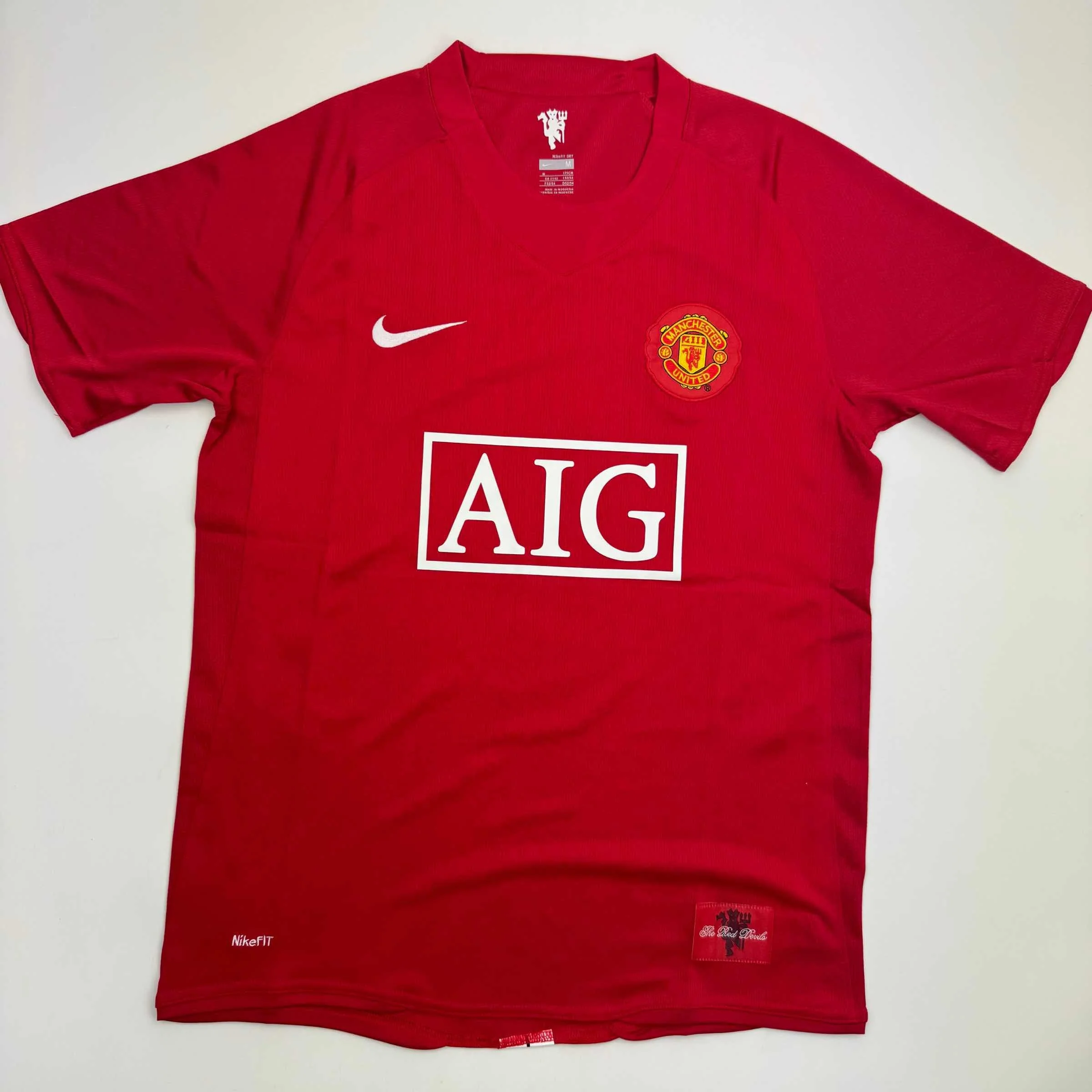 Autographed/Signed DImitar Berbatov Manchester United Red Soccer Jersey Beckett BAS COA - Image 4