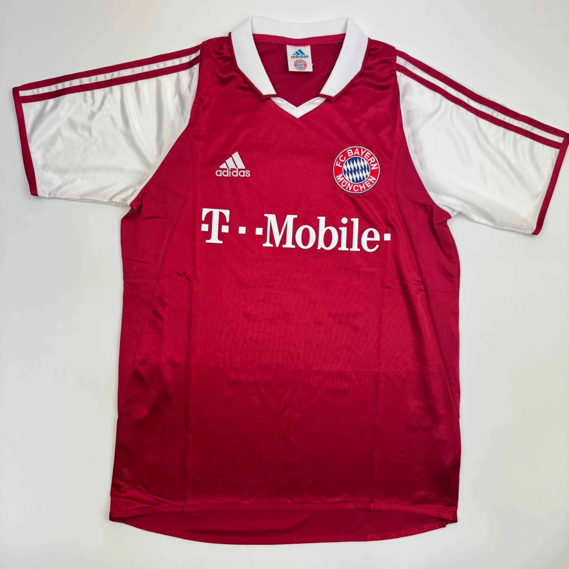 Autographed/Signed Michael Ballack FC Bayern Munich Red Soccer Futbol Jersey Beckett BAS COA - Image 4