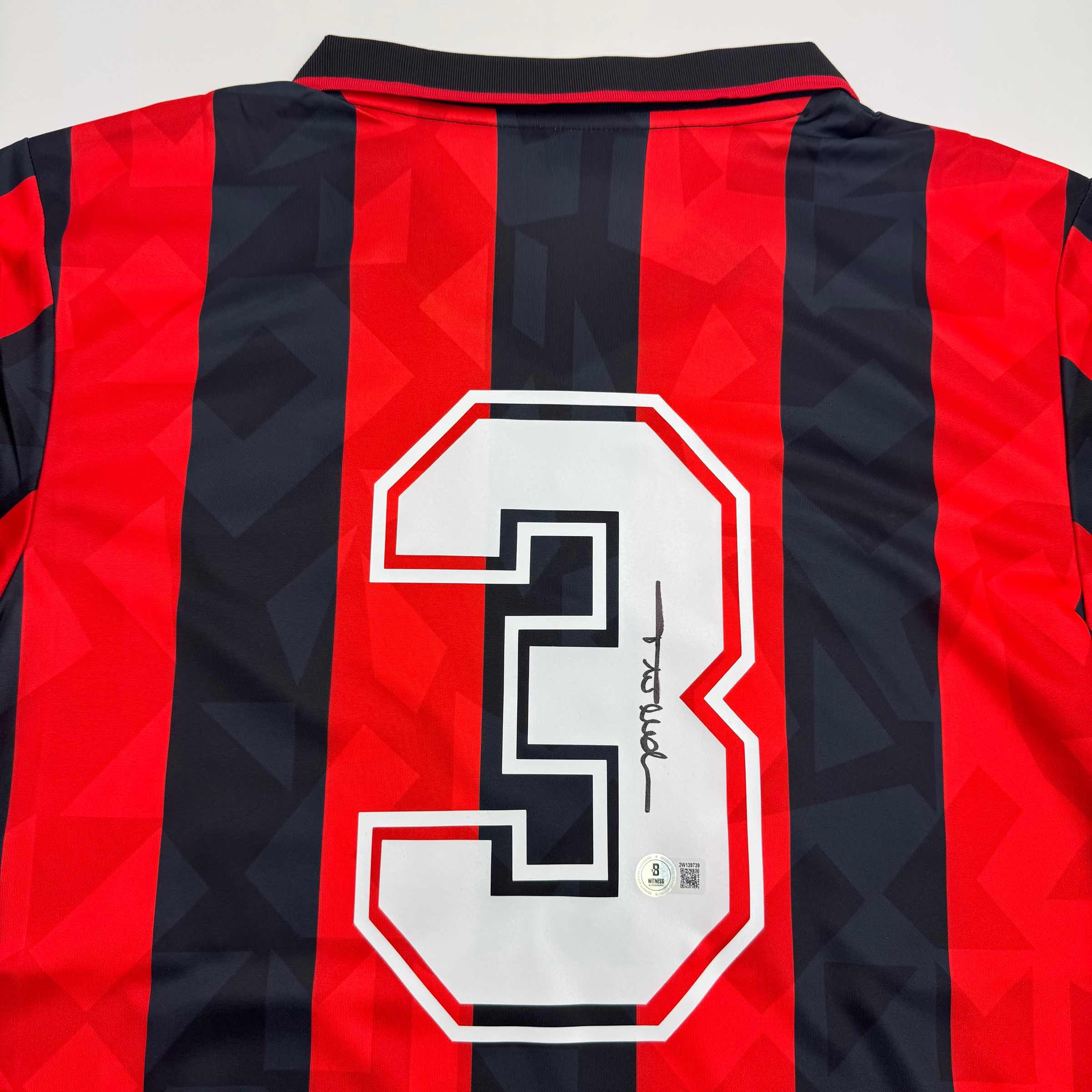 Autographed/Signed Paolo Maldini AC Milan Black/Red Soccer Futbol Jersey Beckett BAS COA - Image 2