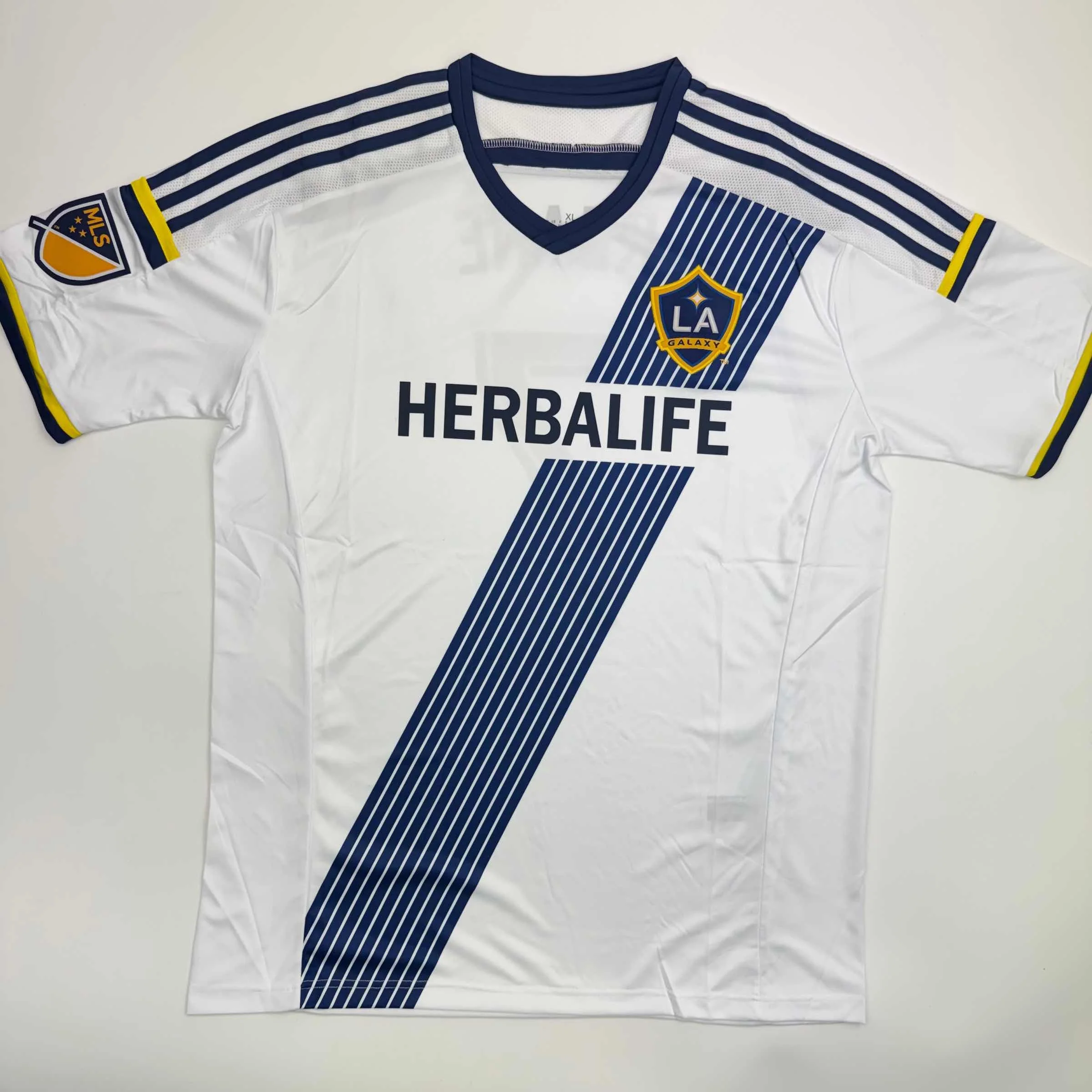 Autographed/Signed Robbie Keane LA Galaxy White Soccer Jersey Beckett BAS COA - Image 4