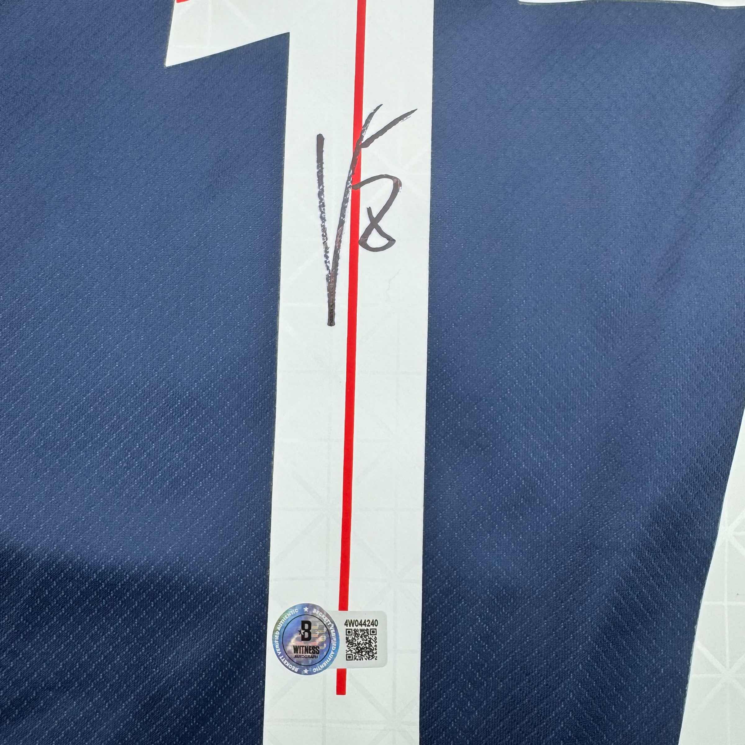 Autographed/Signed Vitinha PSG Paris Saint Germain Blue Soccer Futbol Jersey Beckett BAS COA - Image 3