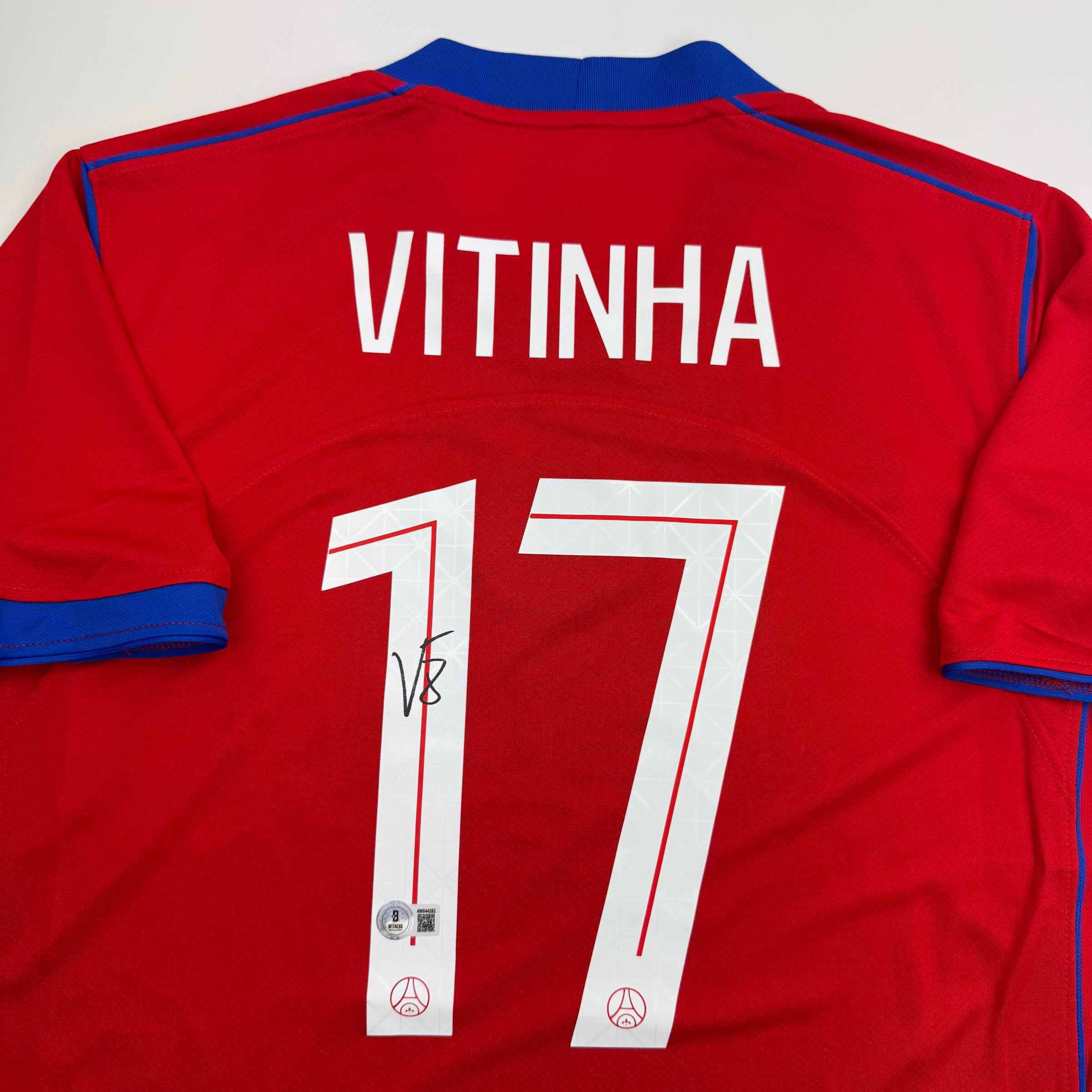 Autographed/Signed Vitinha PSG Paris Saint Germain Red Soccer Futbol Jersey Beckett BAS COA - Image 2
