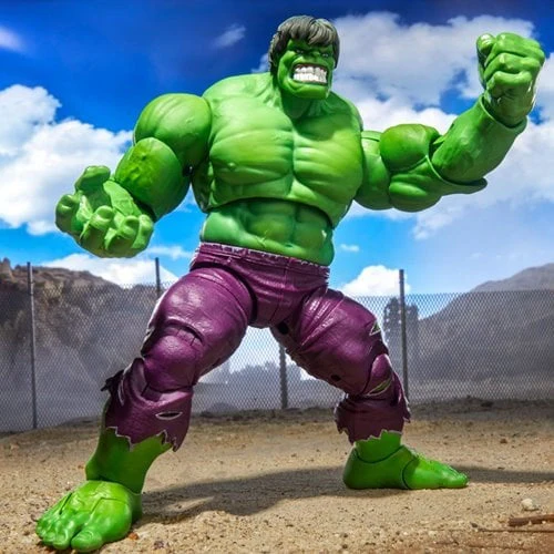 Marvel Legends Maximum Series Hulk 6-Inch Action Figure - Image 11