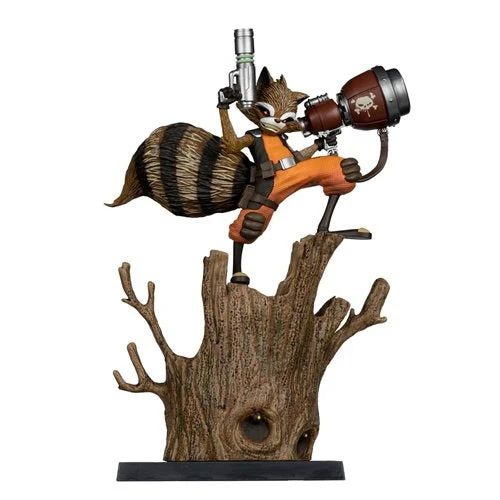McFarlane Toys Marvel Collection  1:6 Scale Posed Figure with Comic - Select Figure(s) - Image 8